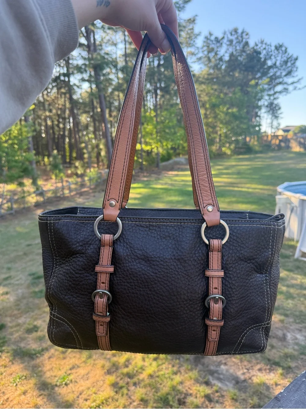 SOLD ‼️‼️ Coach Chelsea Tote - Picture 3 of 7